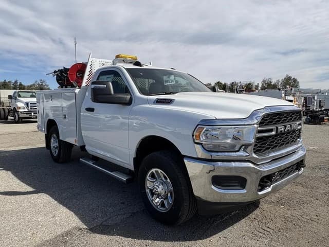 Image of Dodge Ram 2500 equipment image 1
