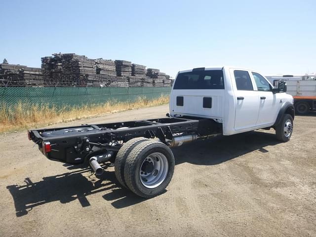 Image of Dodge Ram 5500 equipment image 2