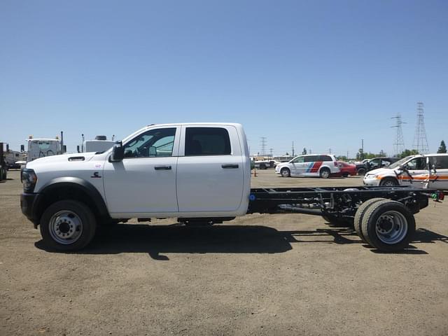 Image of Dodge Ram 5500 equipment image 4
