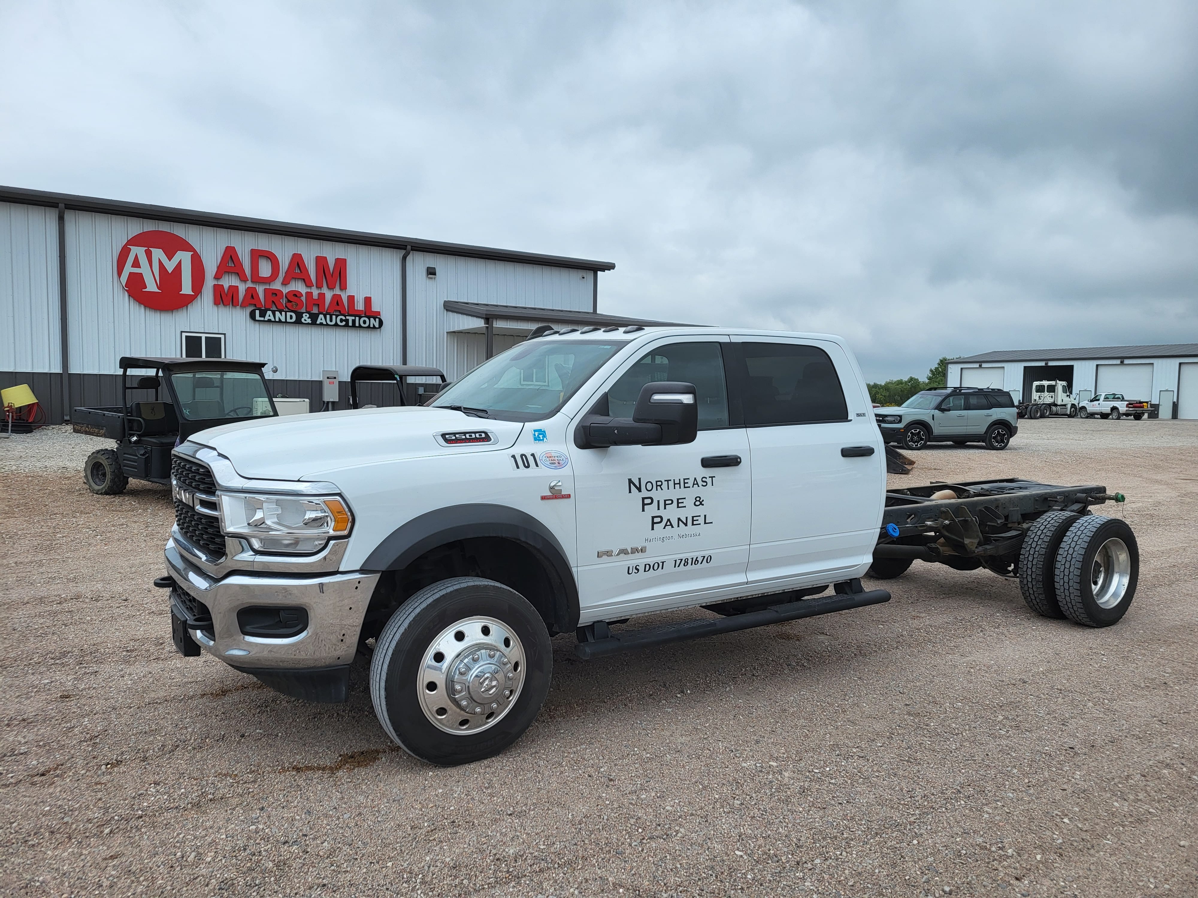 2024 Dodge Ram 5500 Equipment Image0
