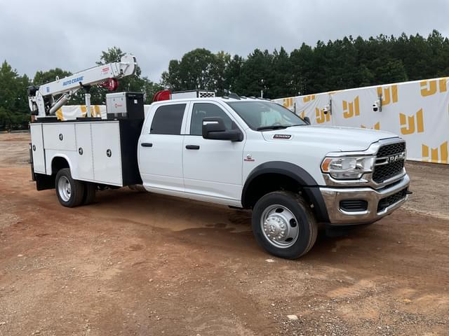 Image of Dodge Ram 5500 equipment image 2