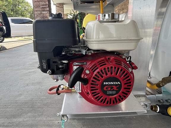 Image of Reddick 50G Skid Sprayer equipment image 2