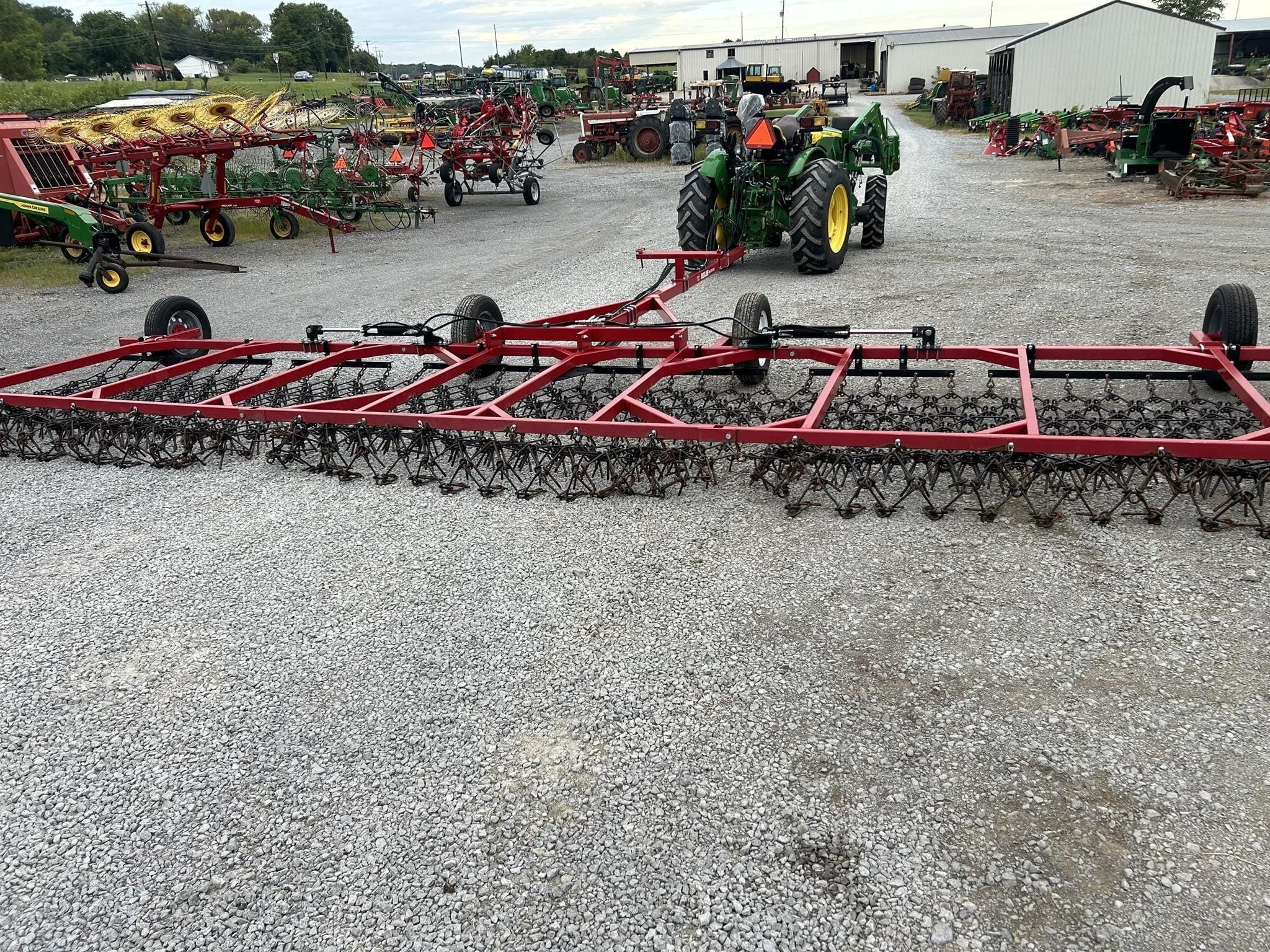 2024 Redline RL30 Equipment Image0