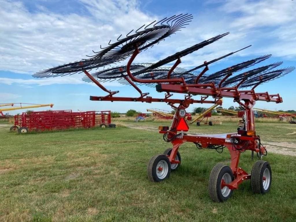 2024 Rhino VRX12 Equipment Image0