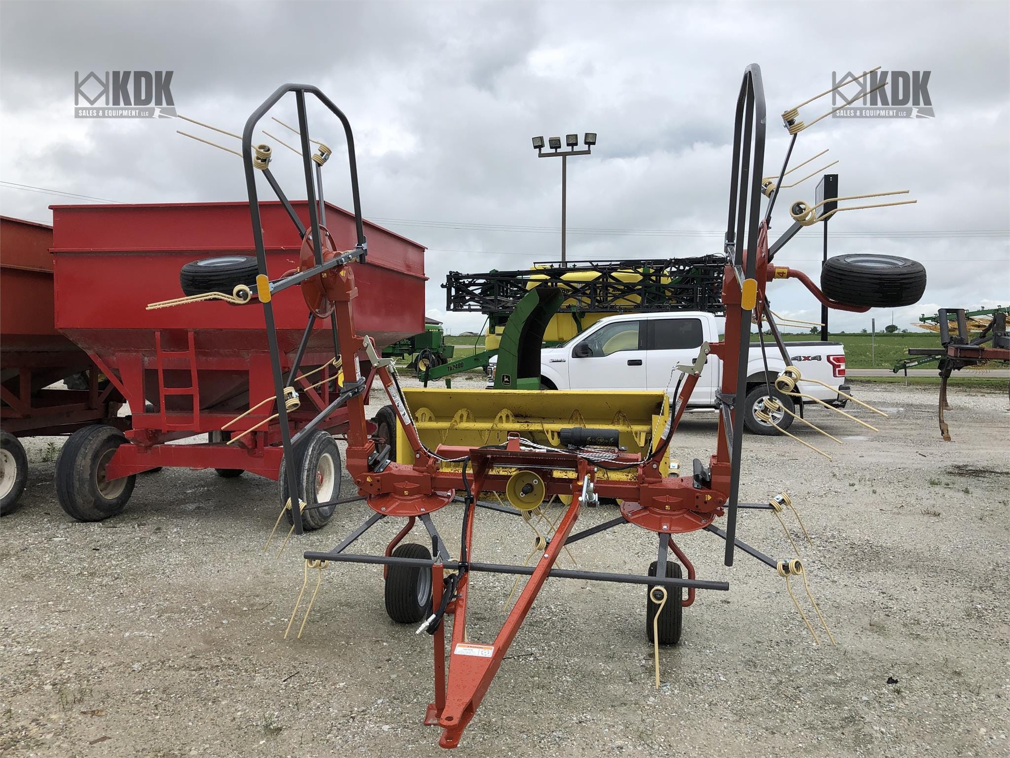 2024 Rhino PT419H Equipment Image0