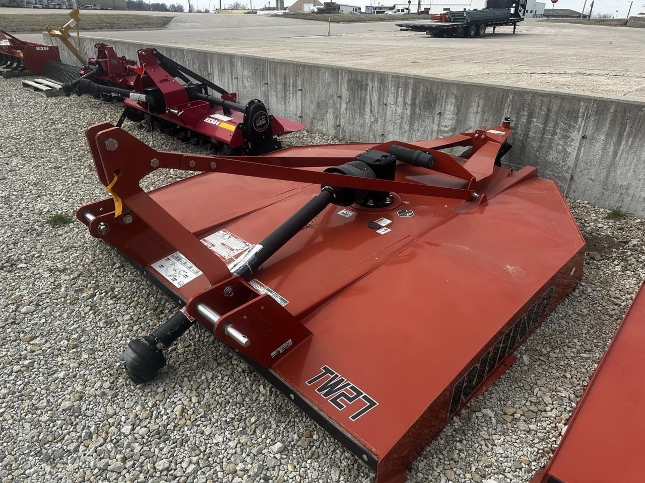 2024 Rhino TW27 Equipment Image0