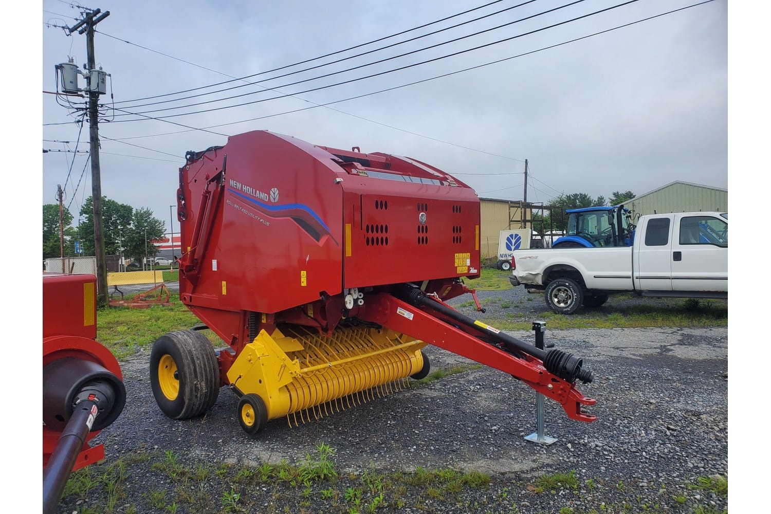 New Holland RB450 Equipment Image0