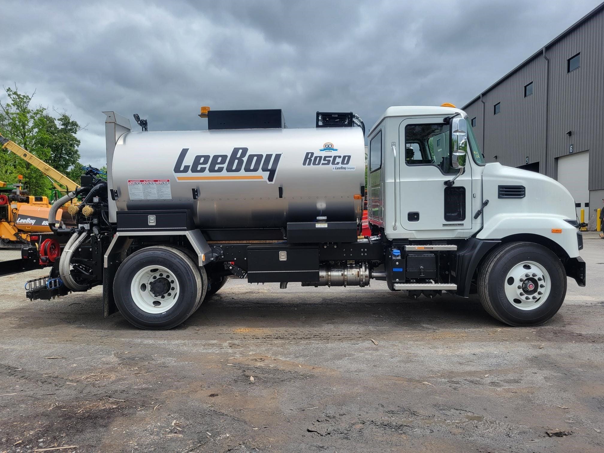 2024 Rosco Maximizer 3B Equipment Image0