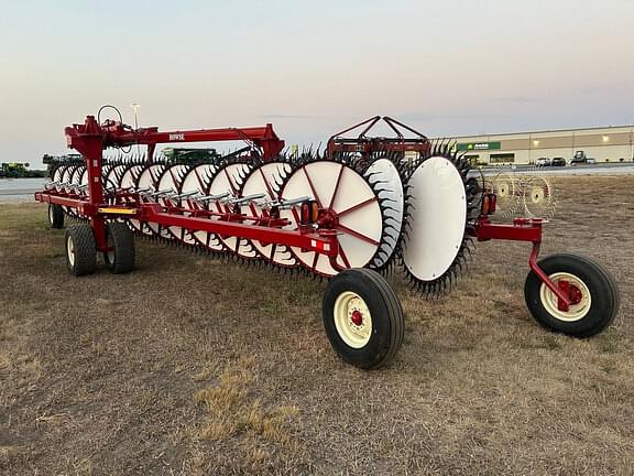 Image of Rowse Ultimate 27 equipment image 4