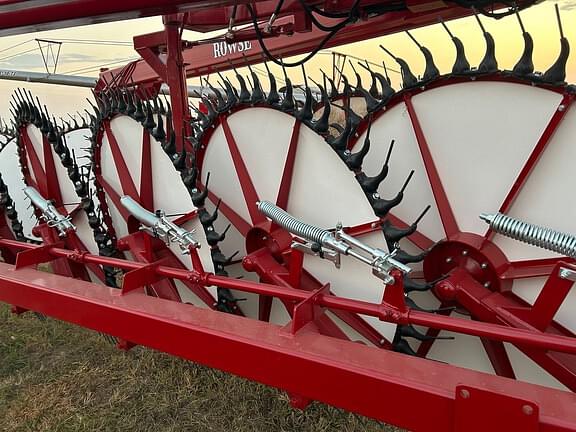Image of Rowse Ultimate 27 equipment image 2