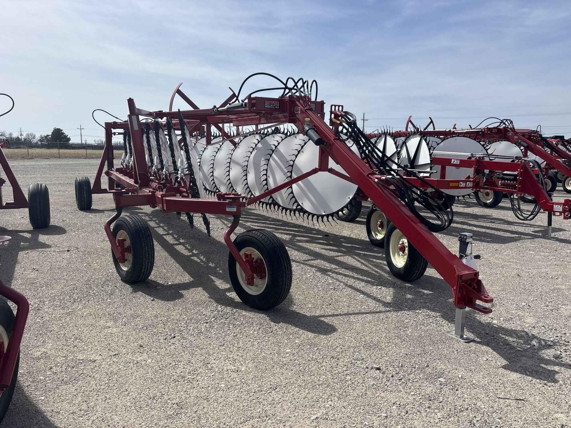 2024 Rowse WR-RMT-16 Equipment Image0