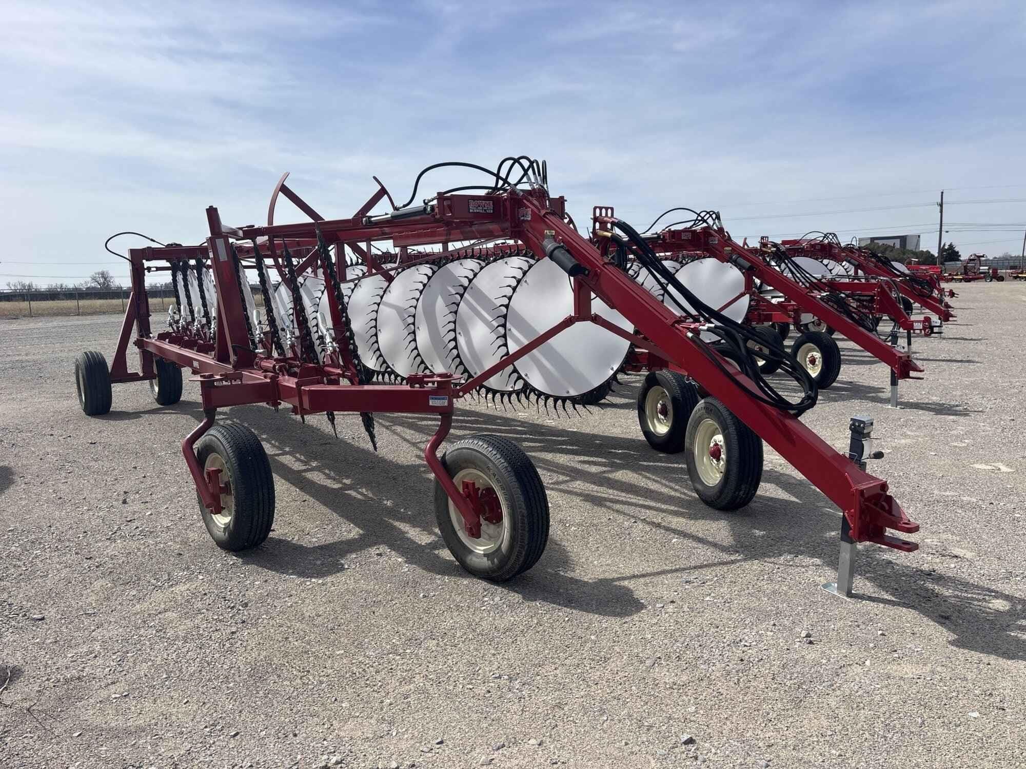 2024 Rowse WR-RMT-16 Equipment Image0