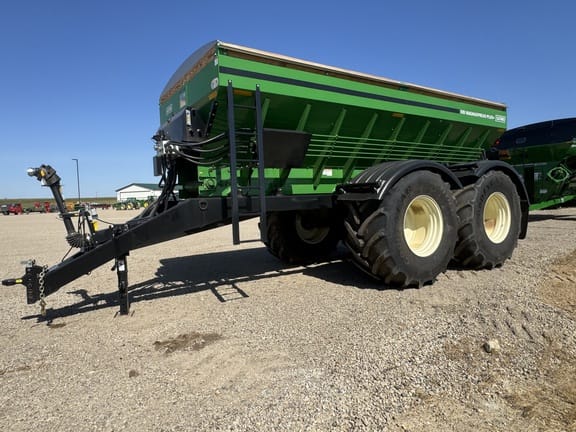 2024 BBI MagnaSpread Plus+ Equipment Image0