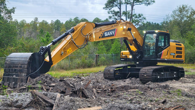 Image of SANY SY335C LC equipment image 1