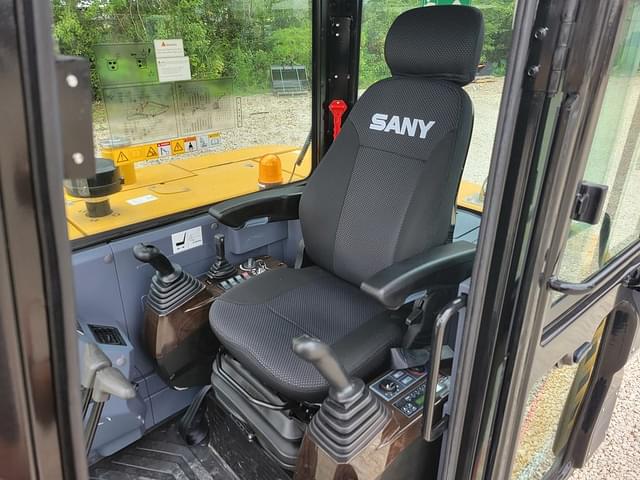 Image of SANY SY60C equipment image 4