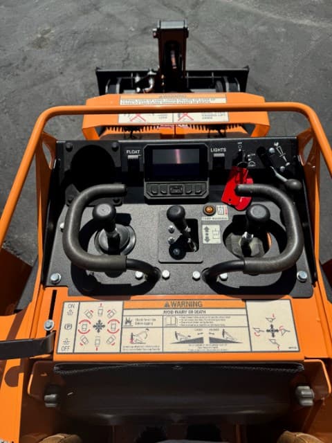 Image of Scag Jackal equipment image 4