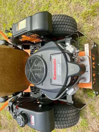 Image of Scag Liberty-Z equipment image 4