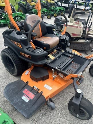 Image of Scag SPZ61H-25CV equipment image 2