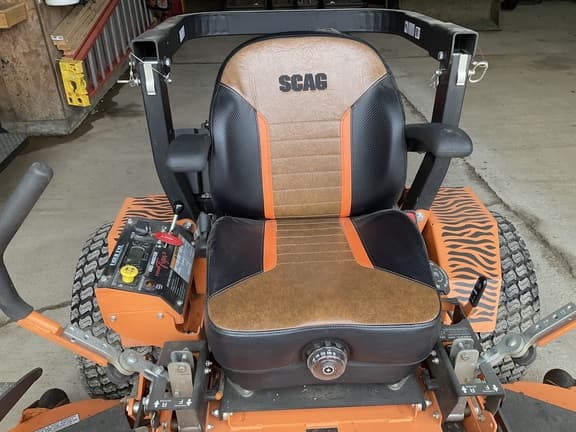Image of Scag STTII-72V-40BV-EFI equipment image 3