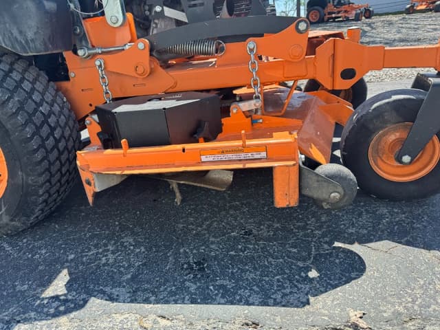 Image of Scag V-Ride II equipment image 4