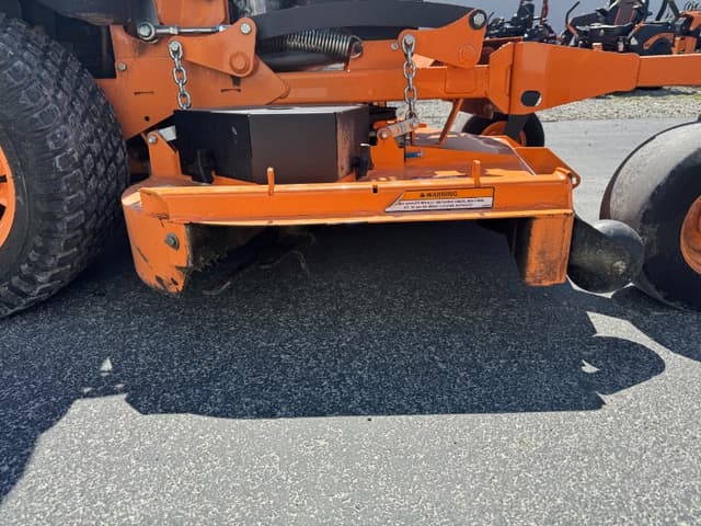 Image of Scag V-Ride II equipment image 4
