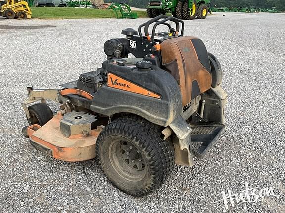 Image of Scag V-Ride XL equipment image 2