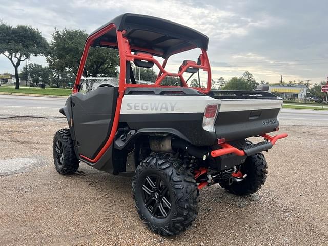 Image of Segway UT10 P equipment image 3