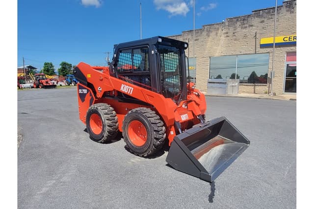 Image of Kioti SL750 equipment image 2