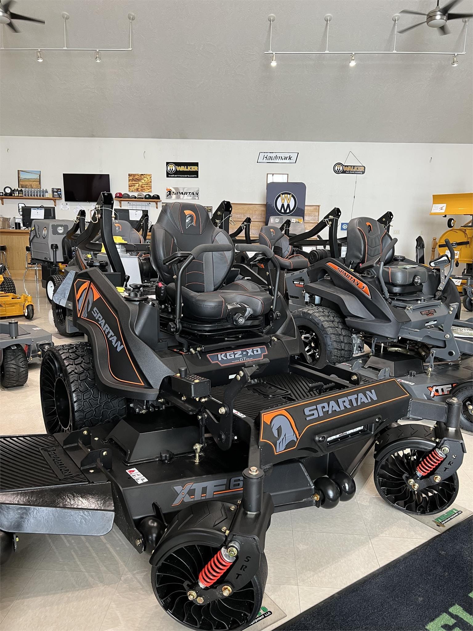 2024 Spartan KGZ-XD Equipment Image0