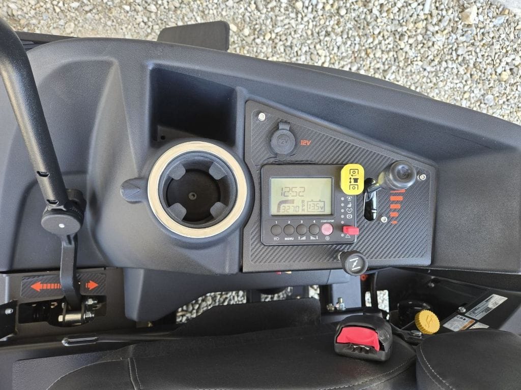 2024 Spartan RZ-HD Blackout Equipment Image0