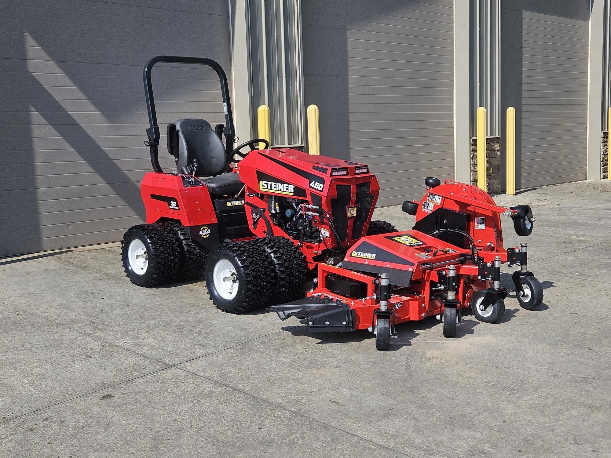 2024 Steiner 450 Equipment Image0