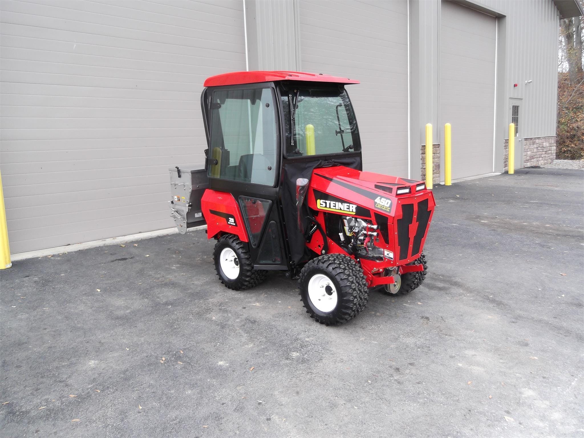 2024 Steiner 450 Equipment Image0