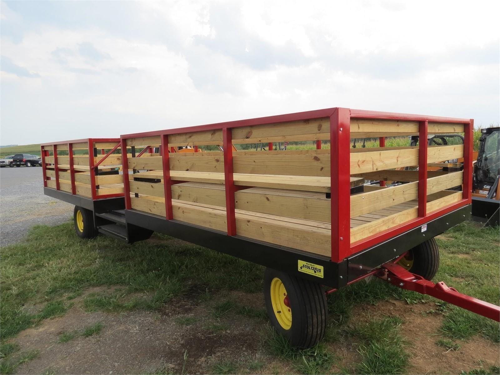 2024 Stoltzfus Hay Ride Wagon Equipment Image0