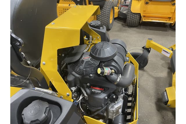 Image of Hustler Super Z equipment image 3