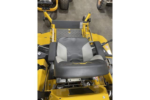 Image of Hustler Super Z equipment image 4