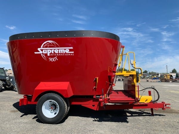 2024 Supreme 900T Equipment Image0