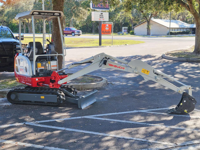 Image of Takeuchi TB216 equipment image 1
