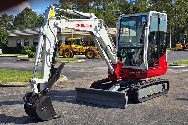 Image of Takeuchi TB235-2 equipment image 1