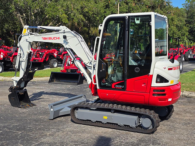 Image of Takeuchi TB235-2 equipment image 2