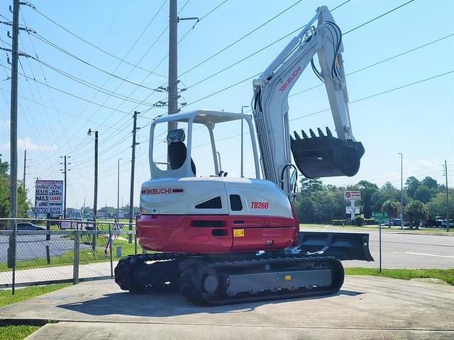 Image of Takeuchi TB260 equipment image 4