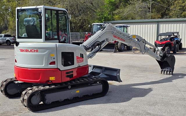 Image of Takeuchi TB350R equipment image 3