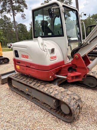 Image of Takeuchi TB260 equipment image 1