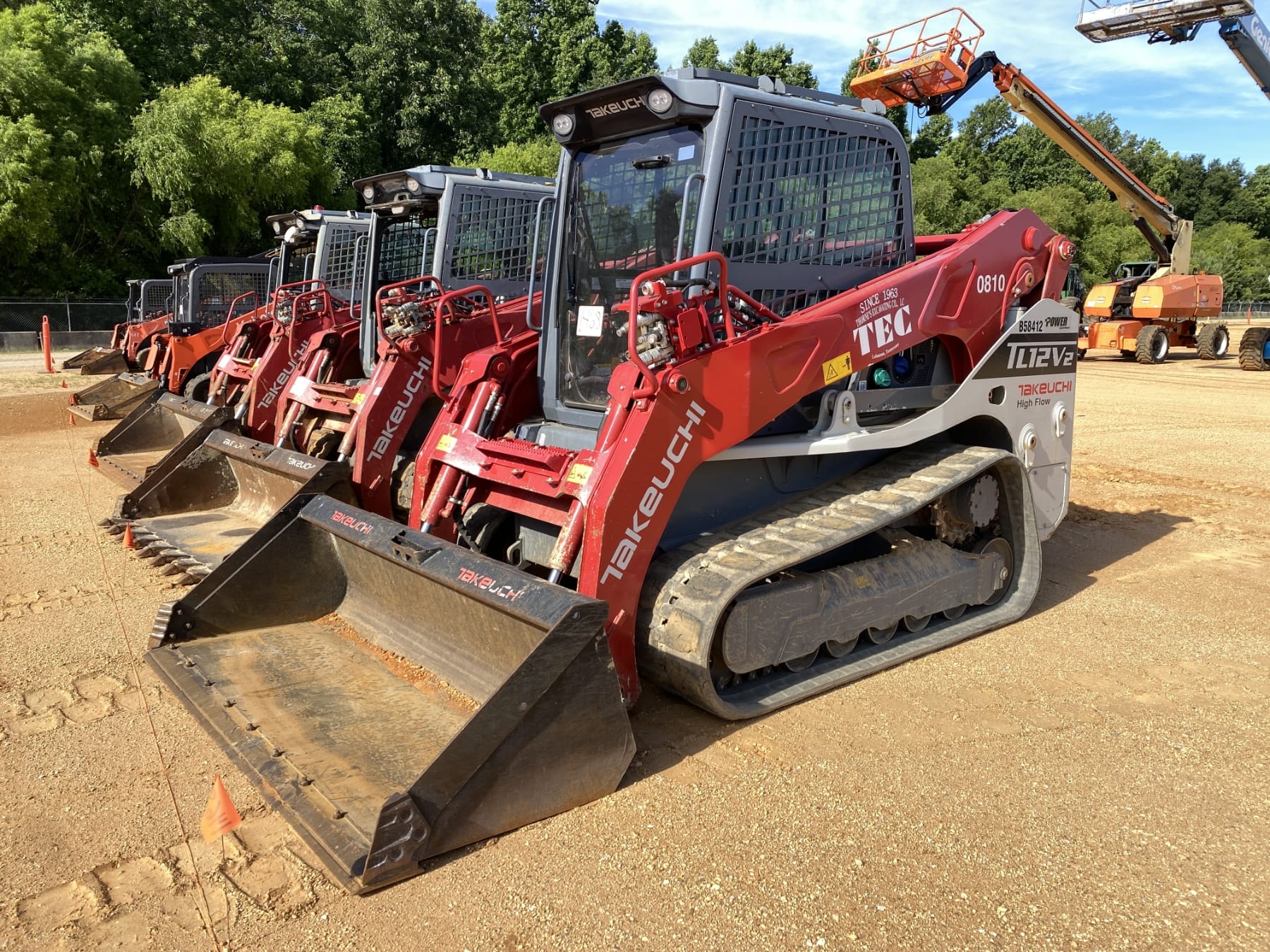 2024 Takeuchi TL12V2 Equipment Image0
