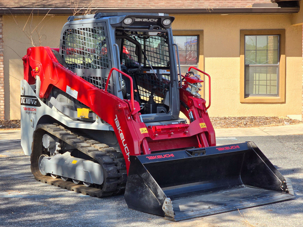 2025 Takeuchi TL10V2 Equipment Image0