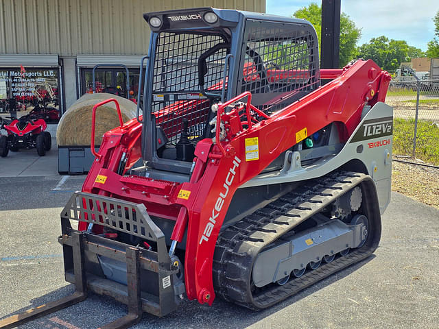 Image of Takeuchi TL12V2 equipment image 3