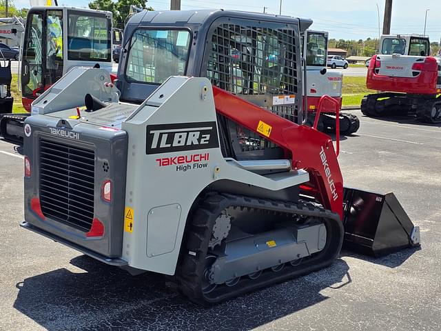 Image of Takeuchi TL8R2 equipment image 4