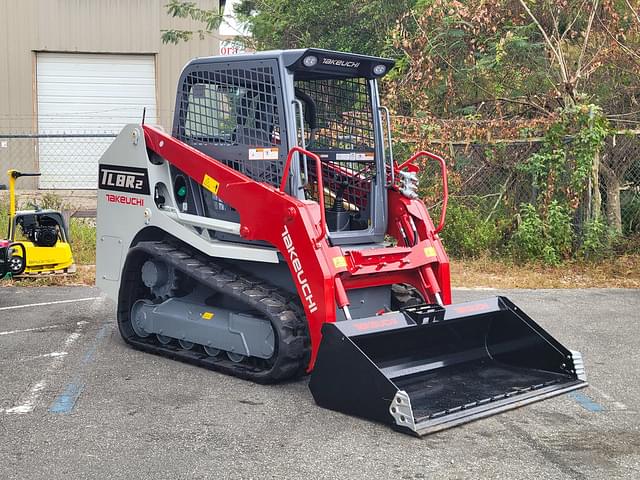 Image of Takeuchi TL8R2 equipment image 1