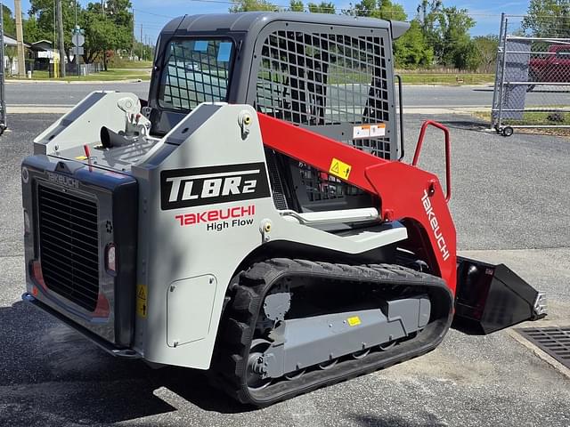 Image of Takeuchi TL8R2 equipment image 2