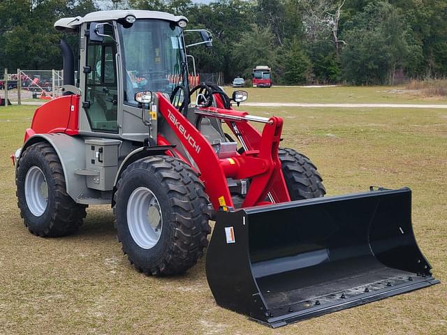 Image of Takeuchi TW95 equipment image 1