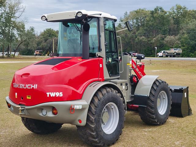 Image of Takeuchi TW95 equipment image 4